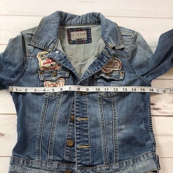 2.1 Denim Jean Patch Jacket - Picture 7 of 10